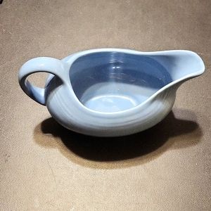 Gravy boat